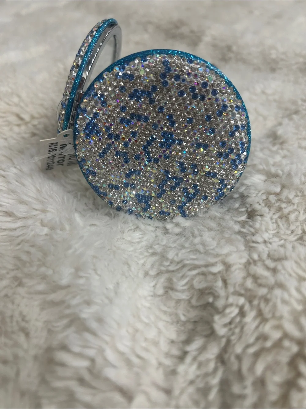 Bling Woman’s Compact